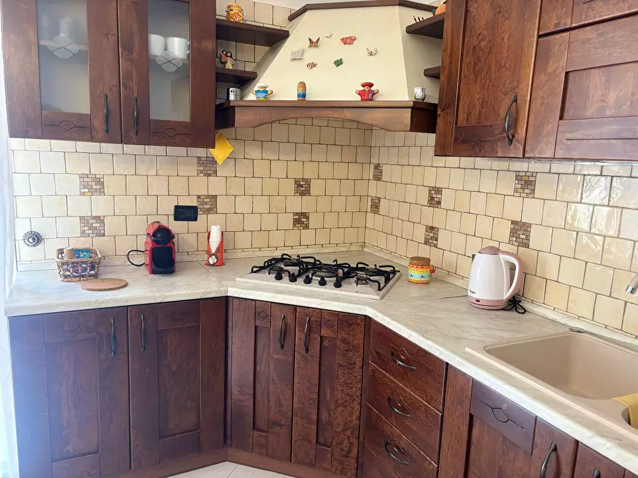 Immagine 11 di Pentalocale in vendita  a Balestrate