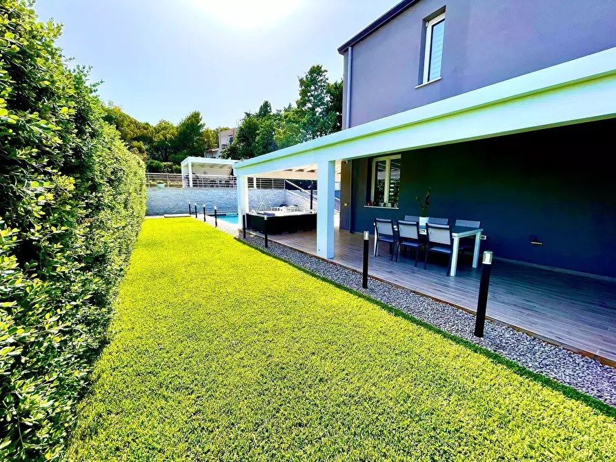 Immagine 45 di Casa semindipendente in vendita  a Altavilla Milicia