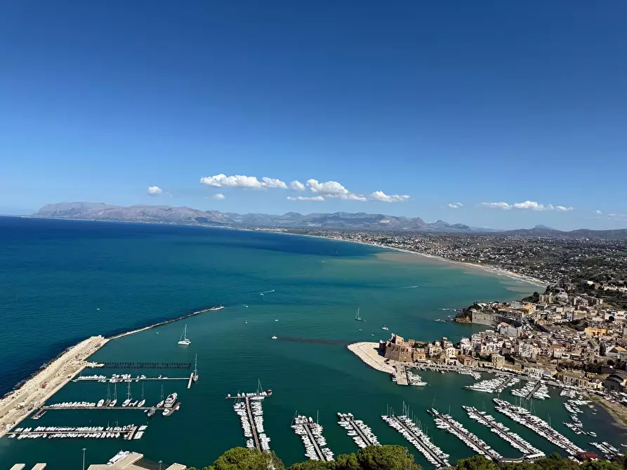 Immagine 28 di Villetta a schiera in vendita  a Castellammare Del Golfo