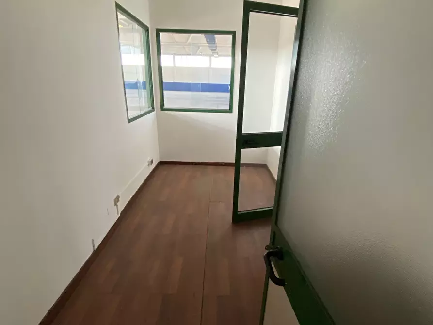 Immagine 10 di Capannone industriale in vendita  in Vicolo Granata 37 a Casalpusterlengo