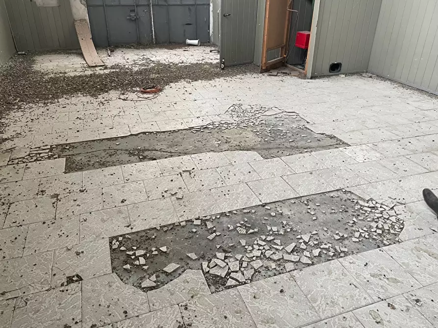 Immagine 9 di Capannone industriale in vendita  in Viale Montegrappa 28/G a Pavia