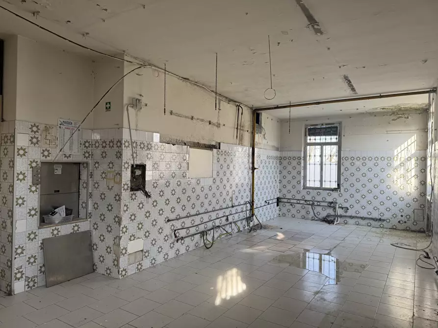 Immagine 3 di Locale commerciale in vendita  in Via Brescia 30 a Soncino