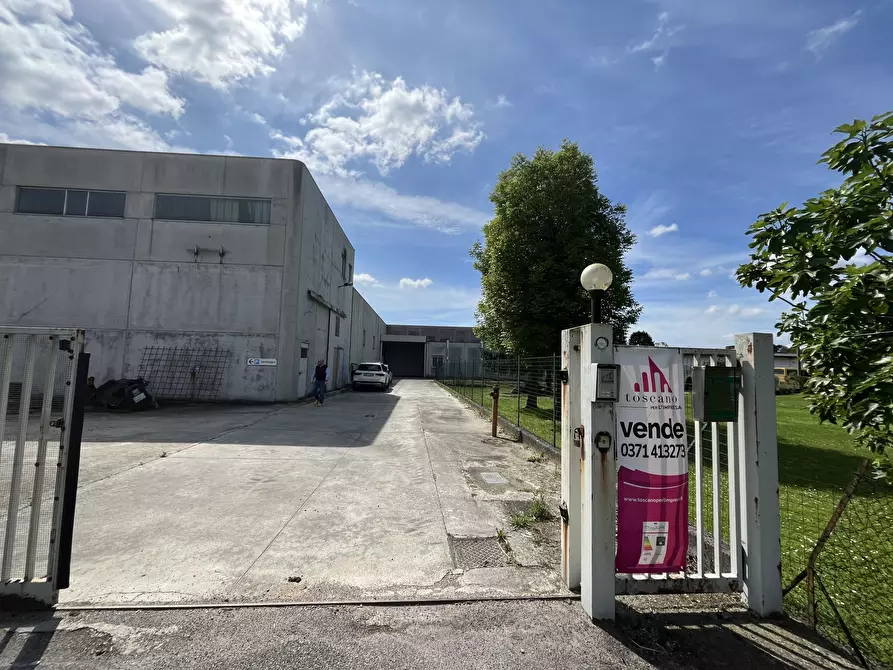 Immagine 1 di Capannone industriale in vendita  in Via Einstein 6 a Villanterio