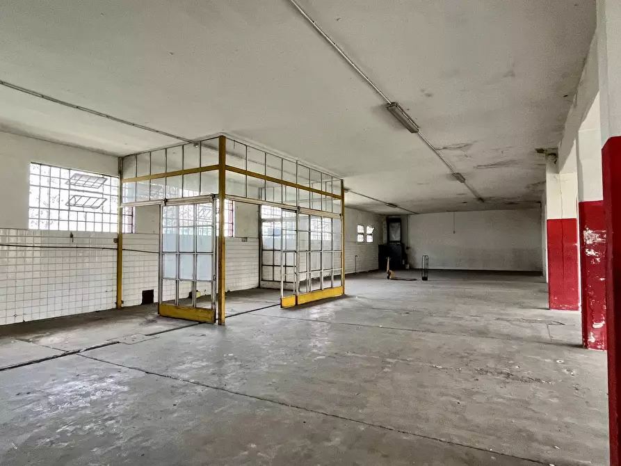 Immagine 12 di Capannone industriale in vendita  in Via Circonvallazione 9 a Villanterio