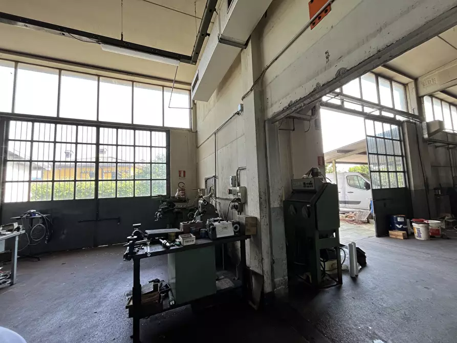Immagine 16 di Capannone industriale in vendita  in Via Sandro pertini 9 a Miradolo Terme