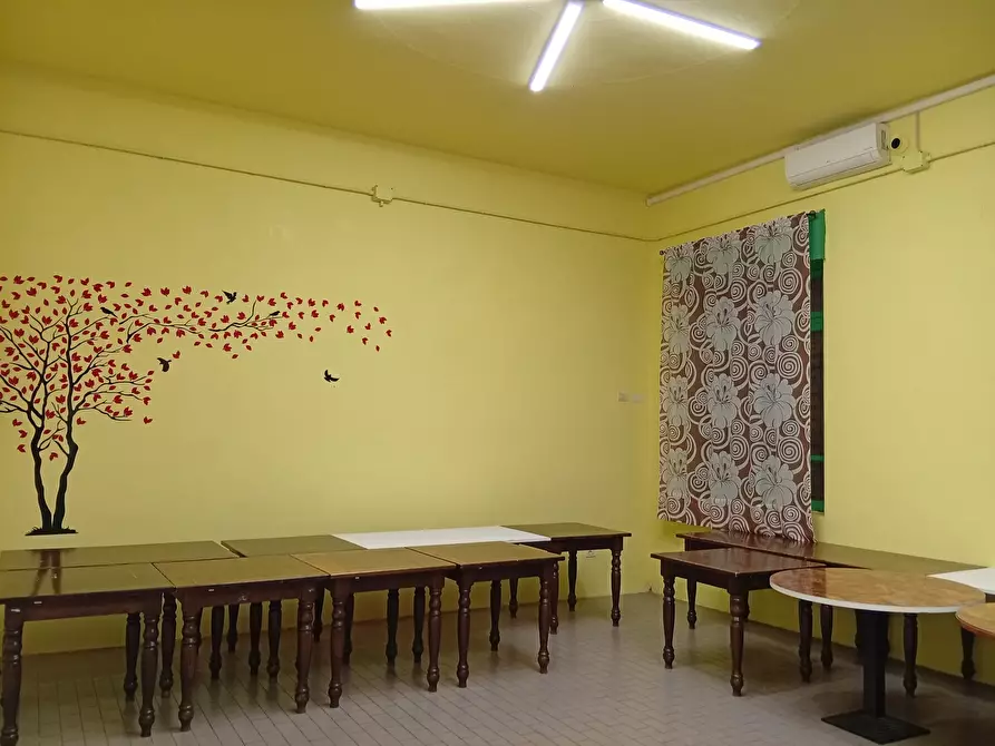 Immagine 6 di Palazzo in vendita  in Piazza Carlo Comaschi 40 a Gussola