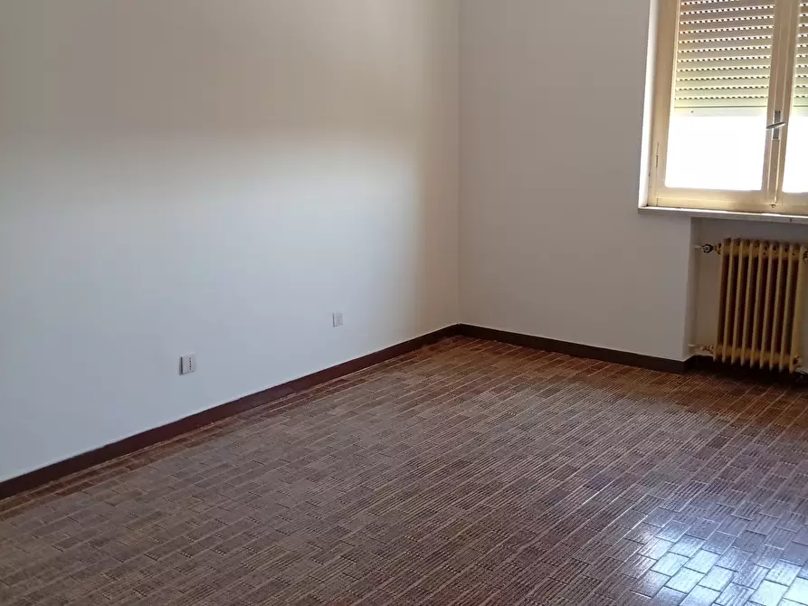 Immagine 9 di Quadrilocale in vendita  in VIA BIXIO 69 a Casalmaggiore