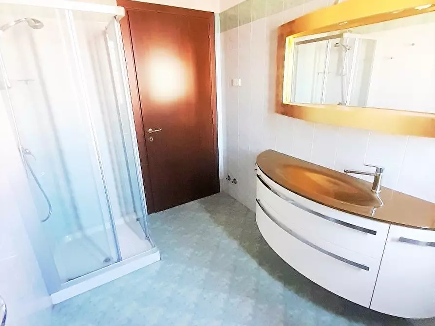 Immagine 16 di Appartamento in vendita  in Piazza San Sebastiano 167 a Badia Polesine