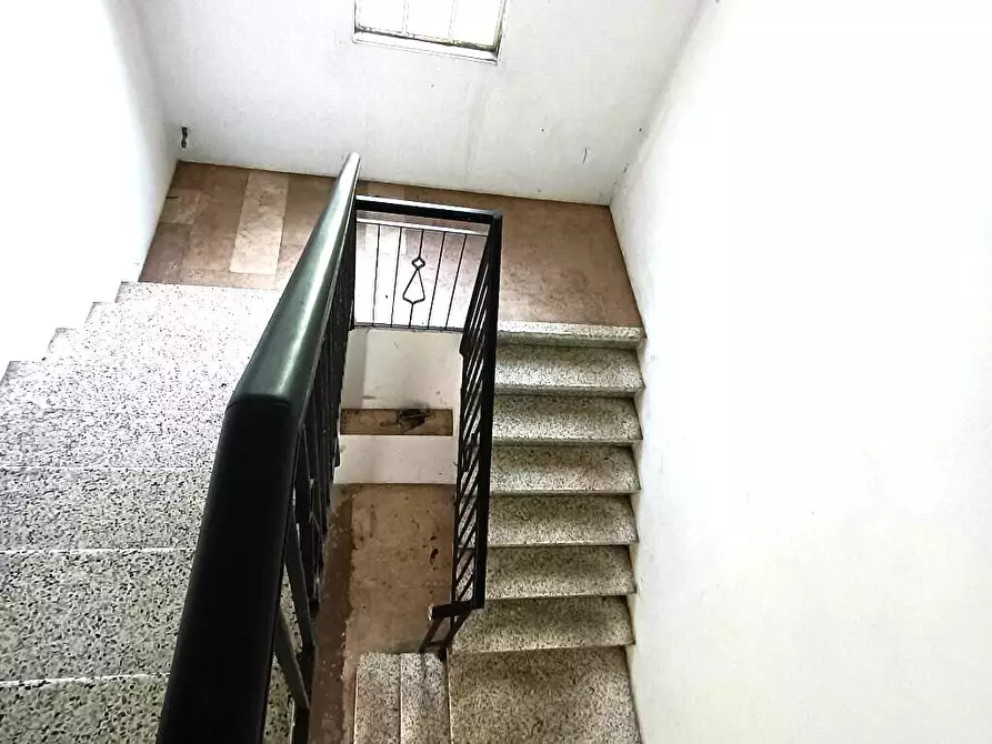 Immagine 13 di Palazzo in vendita  in Via O. Munerati 141 a Rovigo