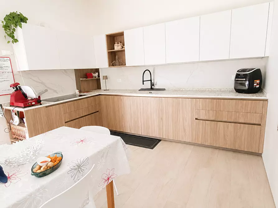 Immagine 10 di Casa indipendente in vendita  a Rovigo