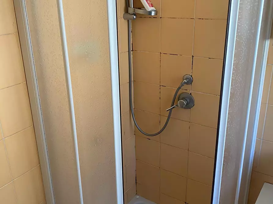 Immagine 12 di Porzione di casa in vendita  a San Remo