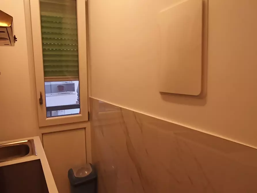 Immagine 14 di Monolocale in vendita  a San Remo