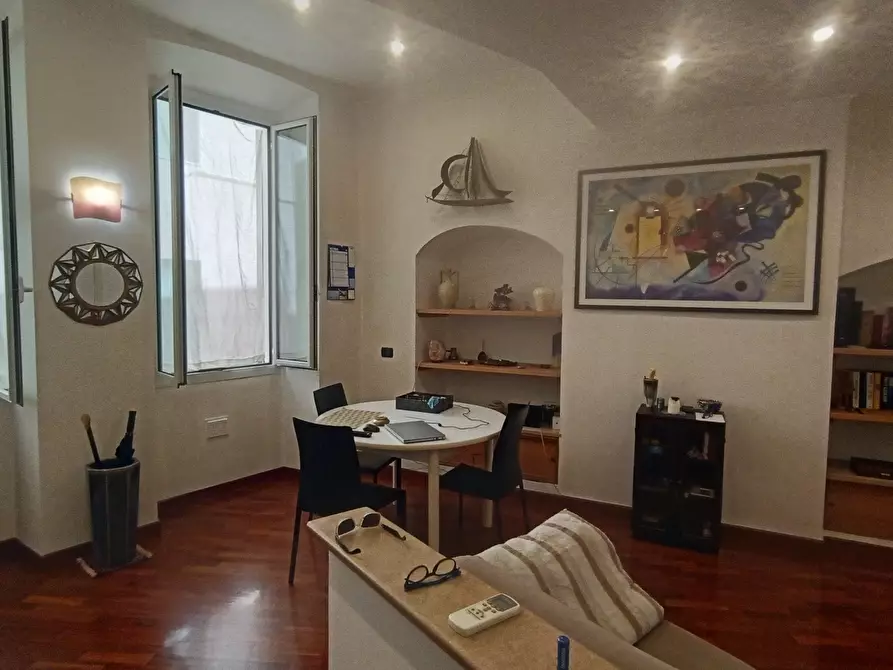 Immagine 6 di Trilocale in vendita  a San Remo