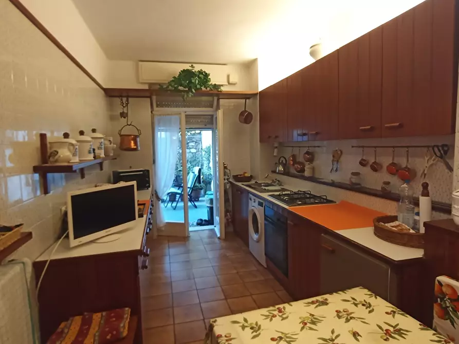 Immagine 25 di Quadrilocale in vendita  a San Remo