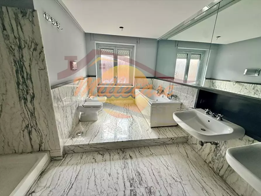 Immagine 11 di Appartamento in vendita  in Via Adda a Siracusa