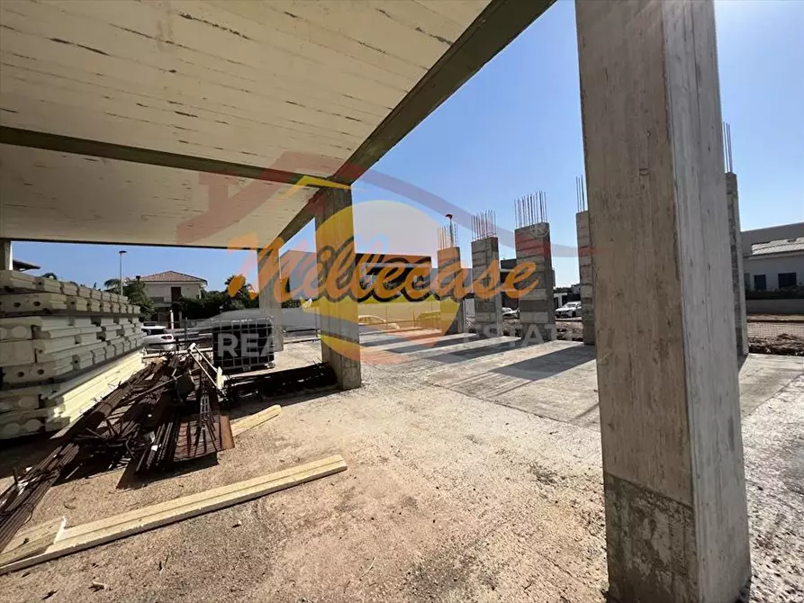 Immagine 23 di Villa in vendita  a Siracusa