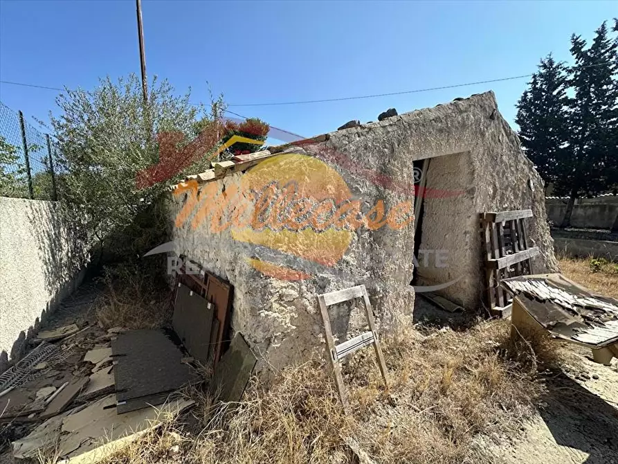 Immagine 12 di Rustico / casale in vendita  in VIA LUIGI MONTI a Siracusa