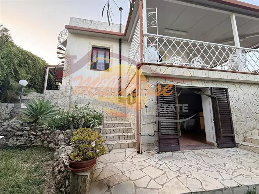 Immagine 20 di Villa in vendita  in Viale dei Lidi a Siracusa