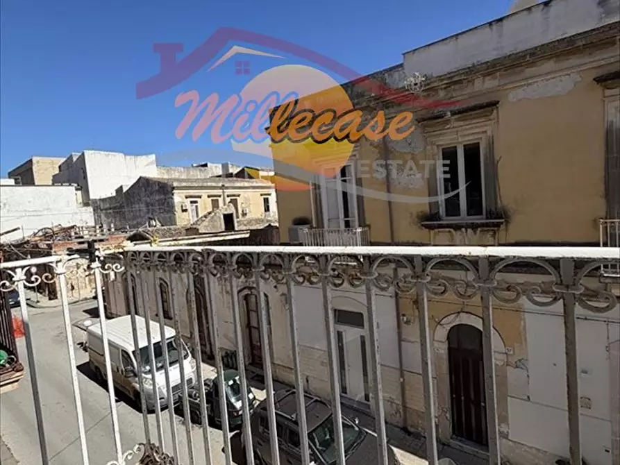Immagine 12 di Bilocale in vendita  in Via Pasubio a Siracusa