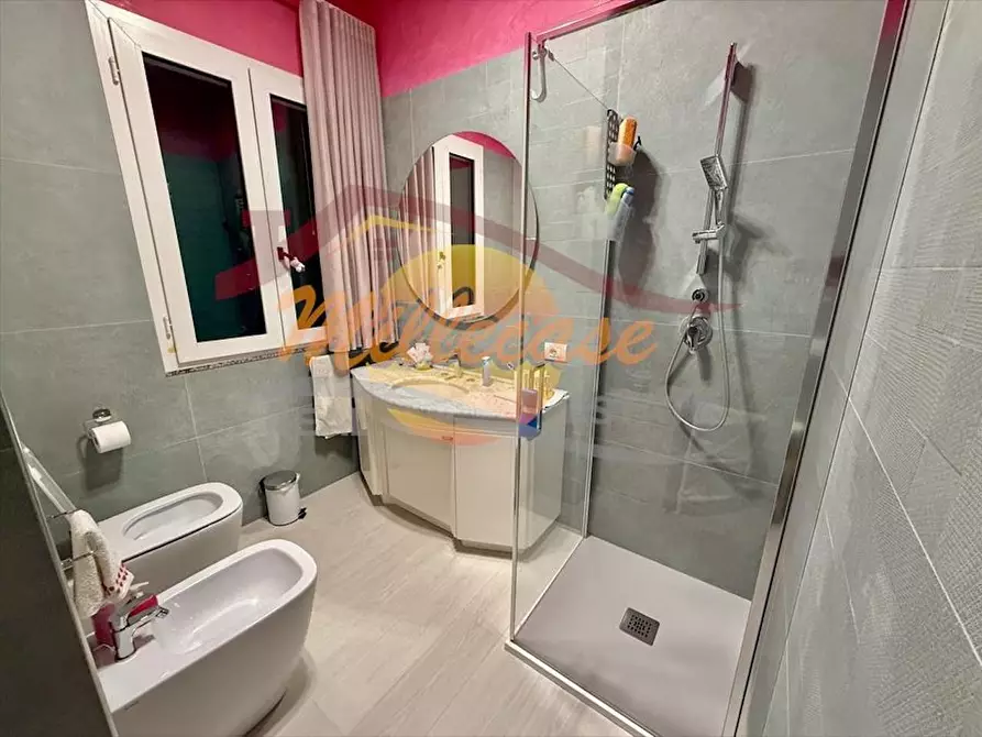 Immagine 21 di Villa in vendita  in VIA MER NERO a Siracusa