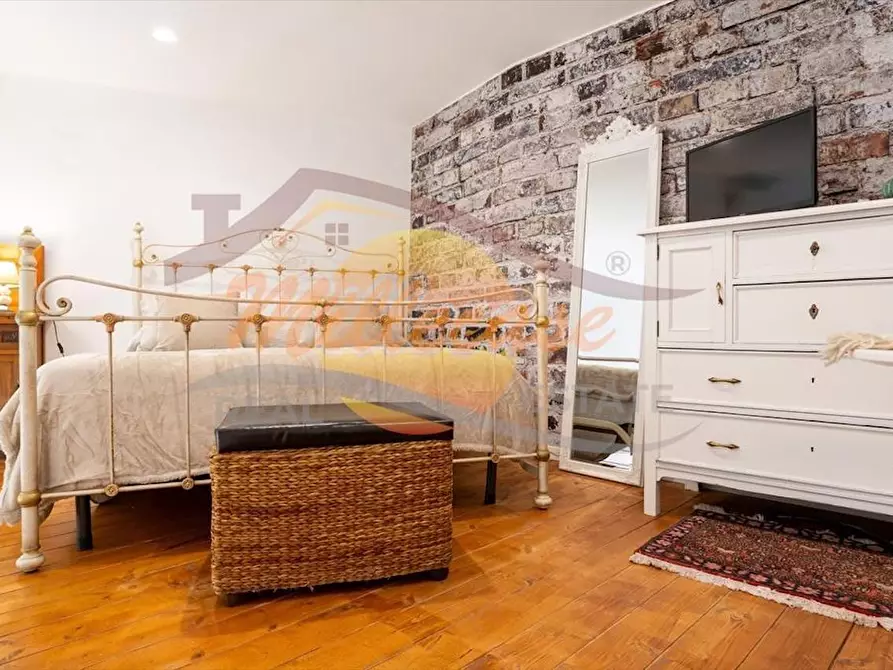 Immagine 16 di Trilocale in vendita  in PRESSI CORSO MATTEOTTI a Siracusa