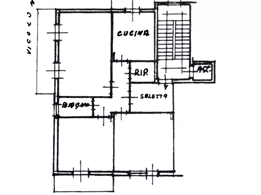 Immagine 18 di Quadrilocale in vendita  in Via Sardegna a Siracusa