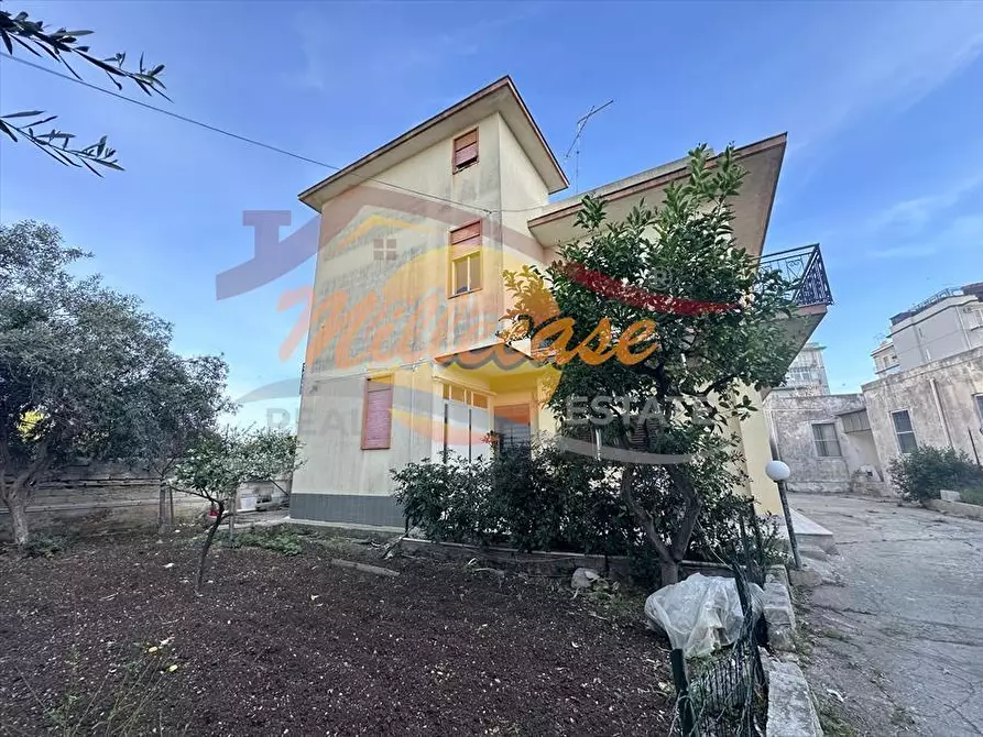 Immagine 14 di Villa in vendita  in Via Franca Maria Gianni a Siracusa