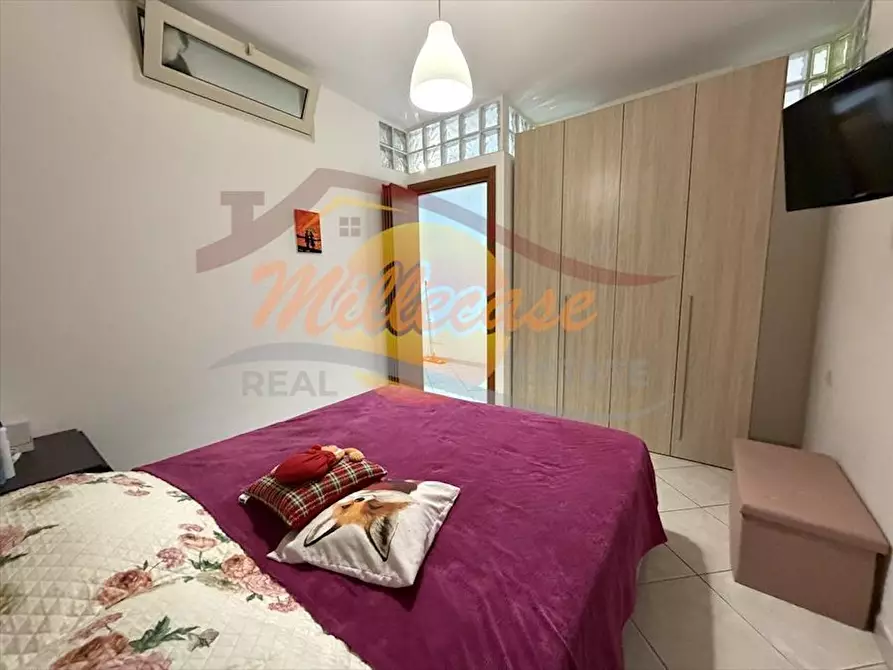 Immagine 20 di Trilocale in vendita  in VIA MONTEFORTE a Siracusa