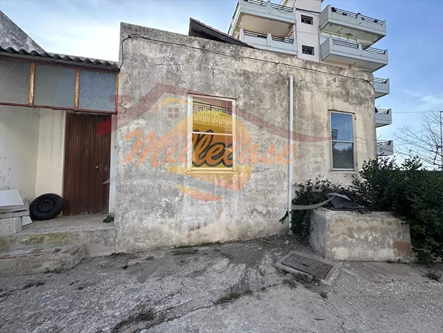 Immagine 10 di Villa in vendita  in Via Franca Maria Gianni a Siracusa