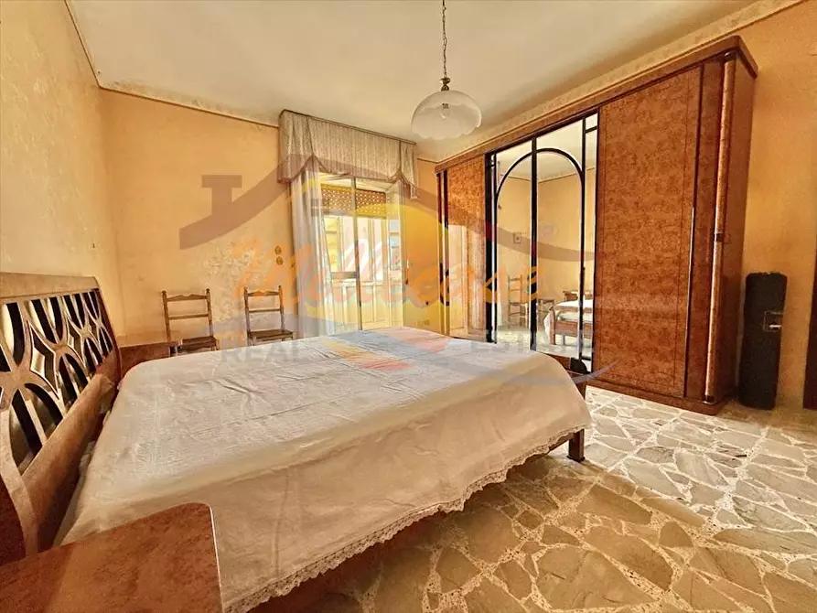 Immagine 4 di Pentalocale in vendita  in CORSO UMBERTO a Siracusa