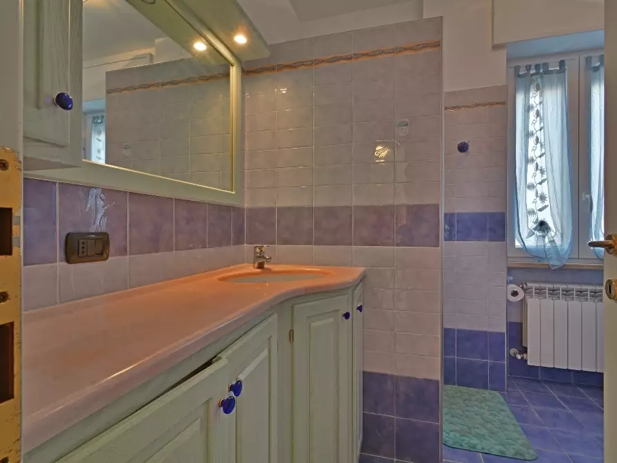 Immagine 31 di Bilocale in vendita  in Largo Parodi 1 a San Bartolomeo Al Mare