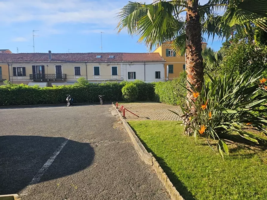 Immagine 40 di Trilocale in vendita  in Via Aurelia 84 a San Bartolomeo Al Mare