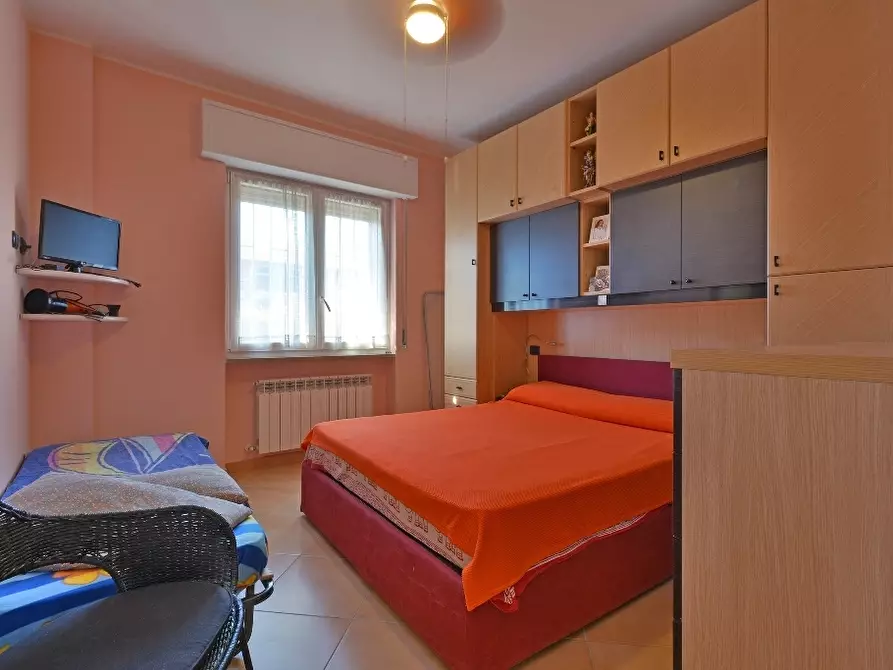 Immagine 34 di Bilocale in vendita  in Largo Parodi 1 a San Bartolomeo Al Mare