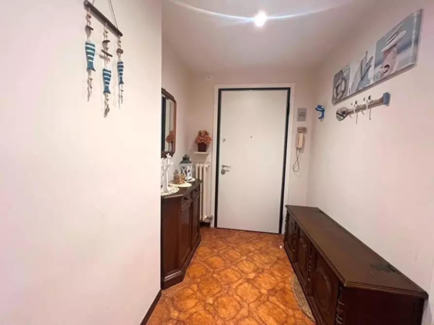 Immagine 31 di Trilocale in affitto  in Via Aurelia 57 a San Bartolomeo Al Mare