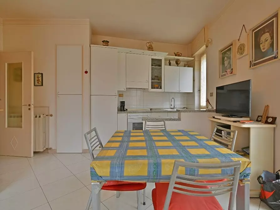 Immagine 6 di Bilocale in vendita  in Via Sardegna 28 a San Bartolomeo Al Mare