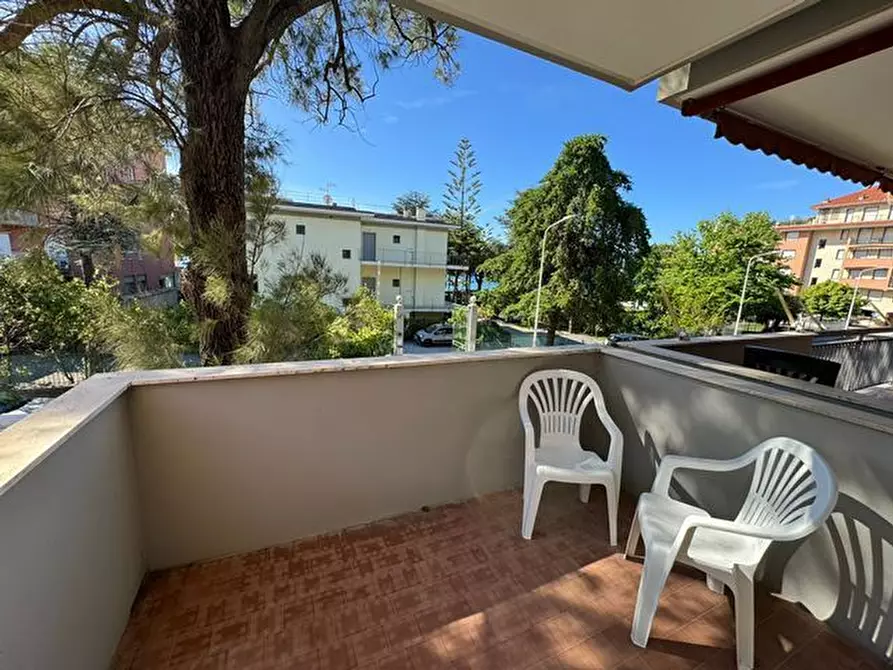 Immagine 54 di Trilocale in affitto  a San Bartolomeo Al Mare