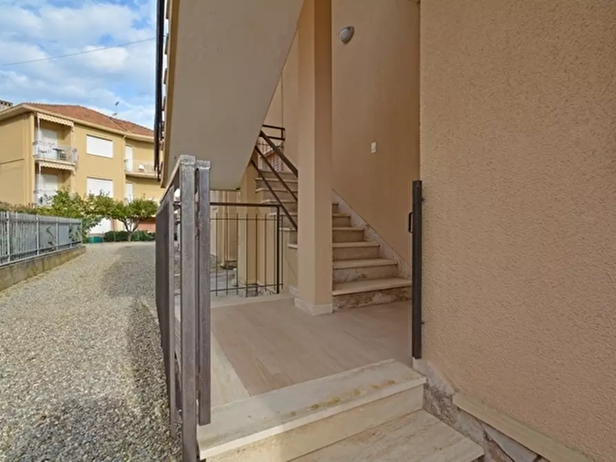 Immagine 39 di Trilocale in vendita  in Via Ville Nuove a Diano Marina