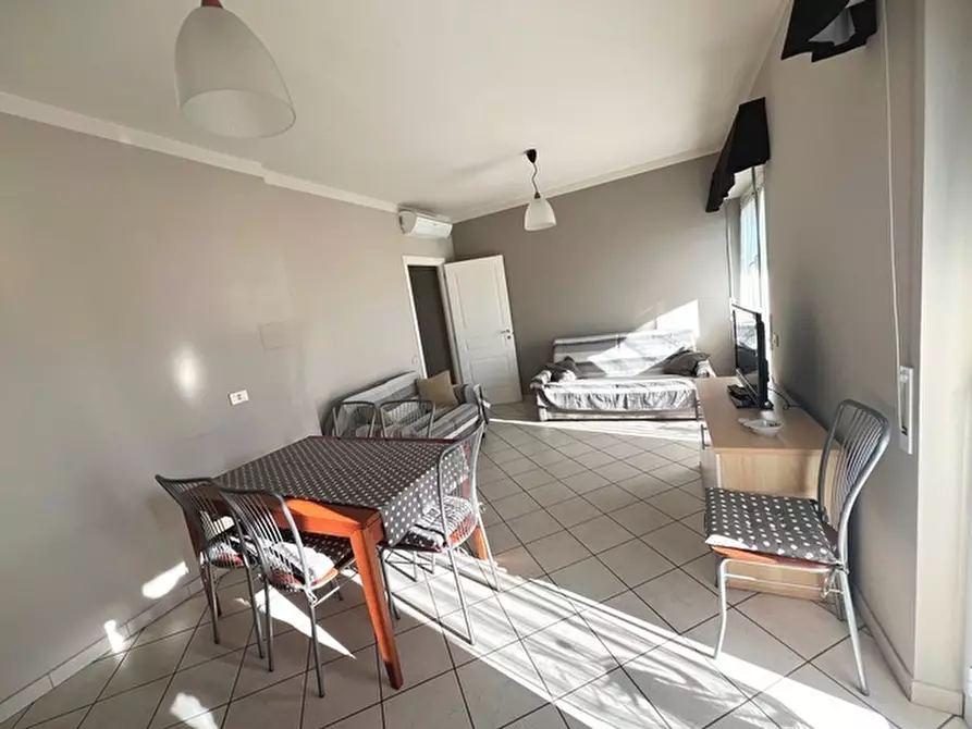 Immagine 38 di Bilocale in vendita  a San Bartolomeo Al Mare