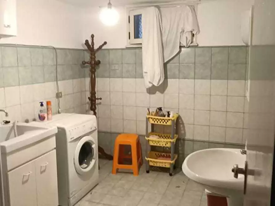 Immagine 13 di Porzione di casa in vendita  in Corso Eroi di Sapri a Lamezia Terme