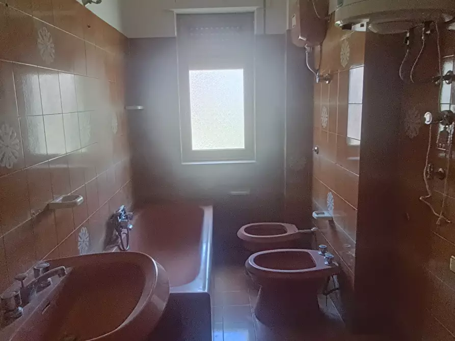 Immagine 7 di Pentalocale in affitto  in Via dei Patrioti Sambiasini a Lamezia Terme