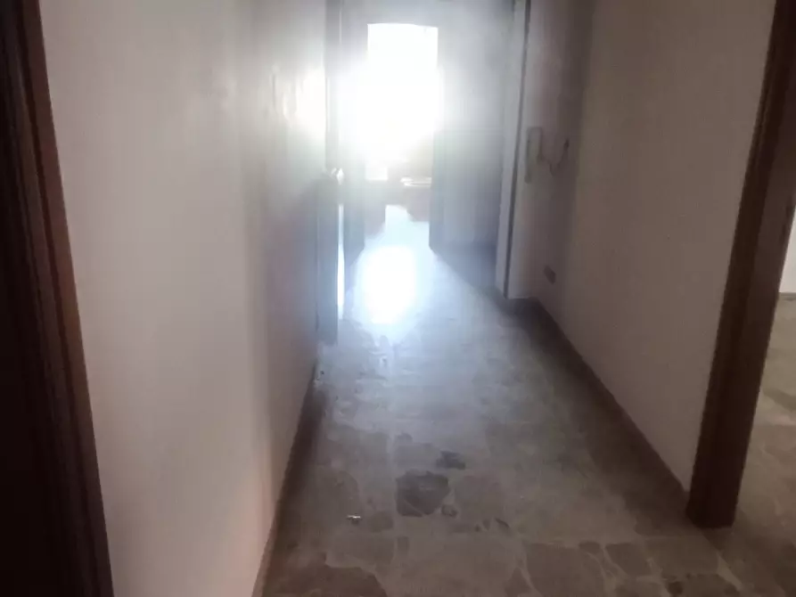 Immagine 4 di Pentalocale in affitto  in Via dei Patrioti Sambiasini a Lamezia Terme