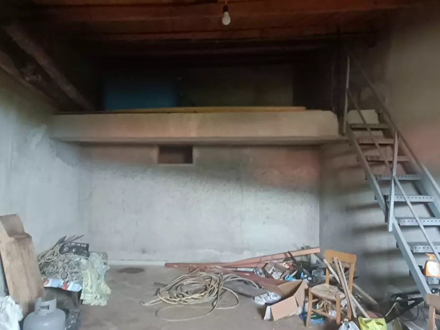 Immagine 22 di Casa indipendente in vendita  in acquadauzano a Lamezia Terme