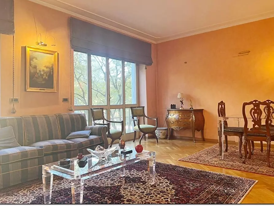 Immagine 6 di Pentalocale in affitto  a Torino