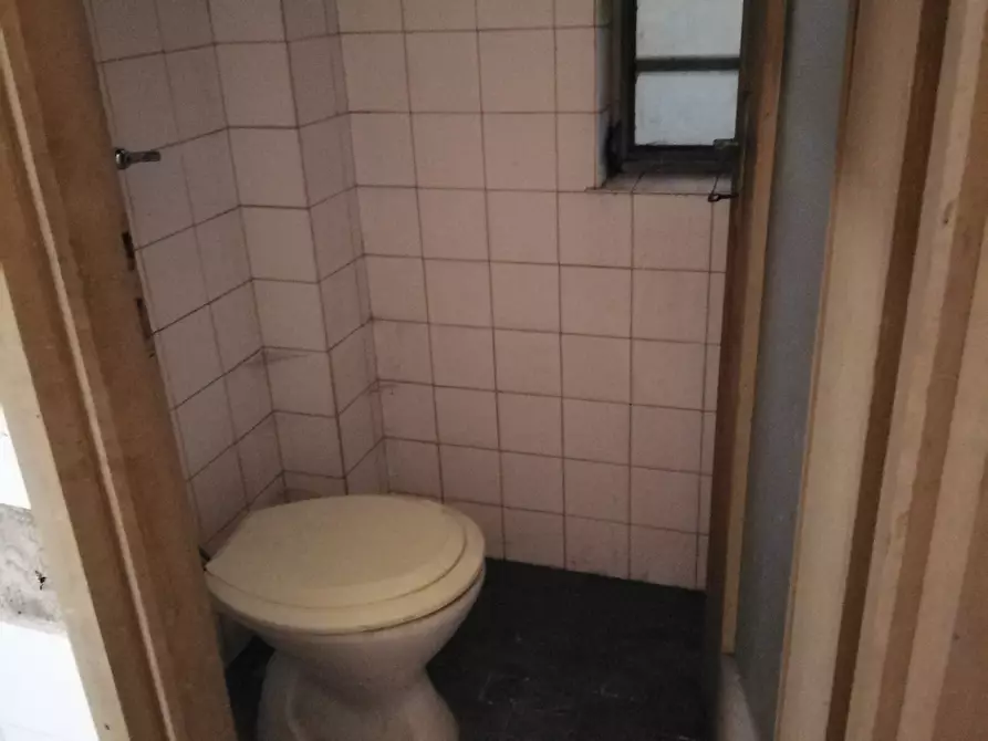 Immagine 9 di Laboratorio in affitto  in Corso Bramante 59 a Torino