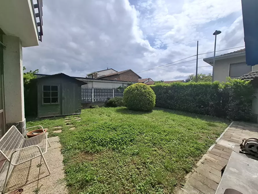 Immagine 4 di Villa in vendita  in Via Pasubio 2 a Volpiano