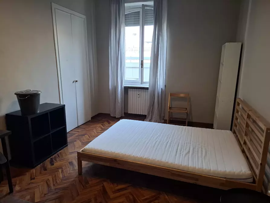 Immagine 11 di Pentalocale in affitto  in VIA RIBET 5 a Torino