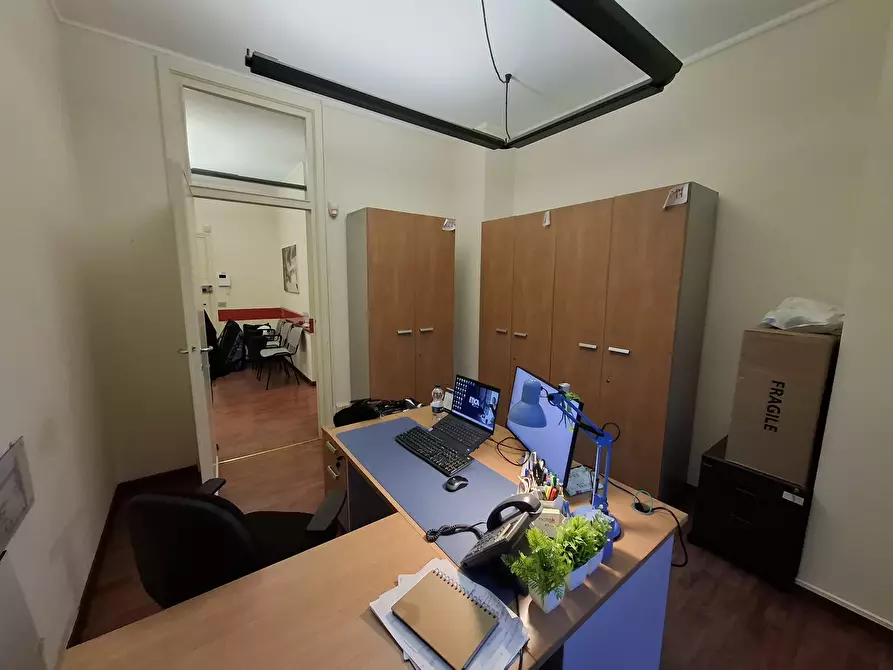 Immagine 7 di Ufficio in affitto  in Corso Duca degli Abruzzi 15 a Torino