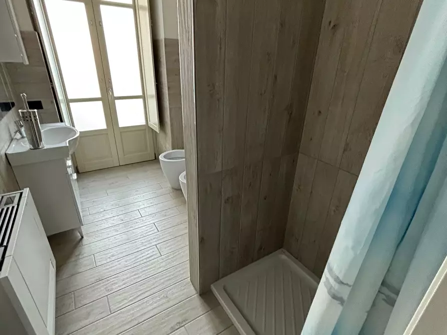 Immagine 4 di Pentalocale in vendita  a Sarzana