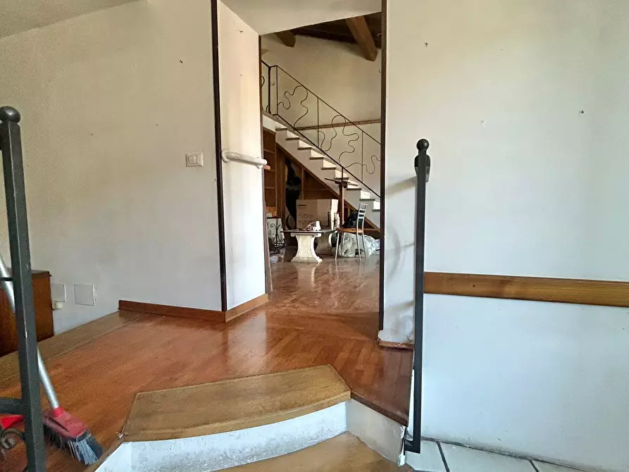 Immagine 12 di Quadrilocale in vendita  a Sarzana