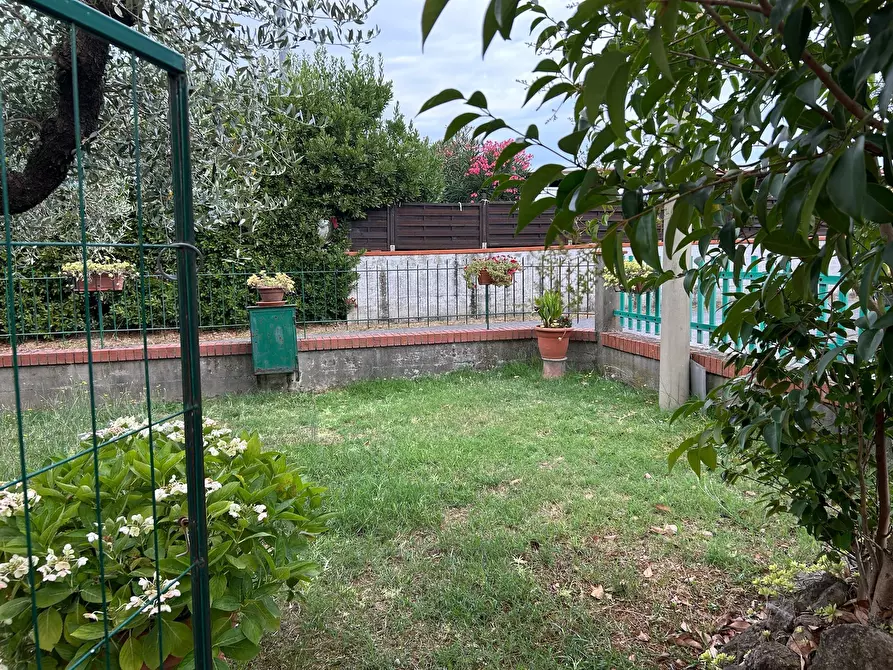 Immagine 9 di Porzione di casa in vendita  a Santo Stefano Di Magra